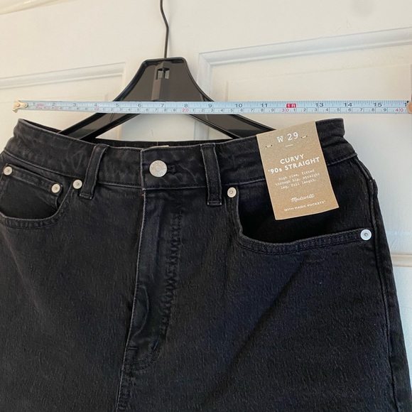 Madewell Curvy 90’s Straight Jeans - Black - Picture 3 of 8